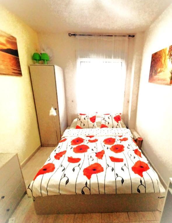 Tango Mango Apartment! Plaza 5 Min, Basen! 托雷维耶哈 外观 照片
